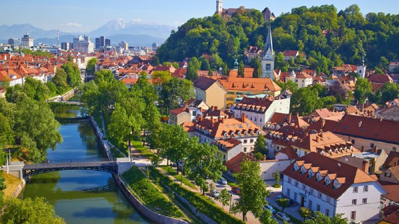 Kombi prevoz putnika do Ljubljane